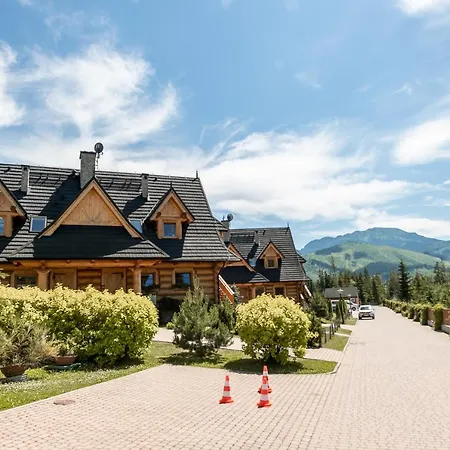 Mountain Base - Dwupoziomowy 